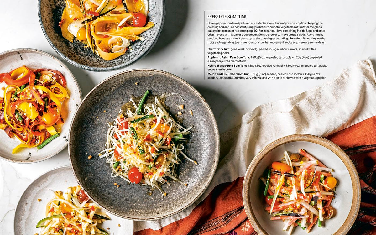 Cooking Thai : Heritage and Modern Recipes from My Kitchen Notebooks [Hardcover]